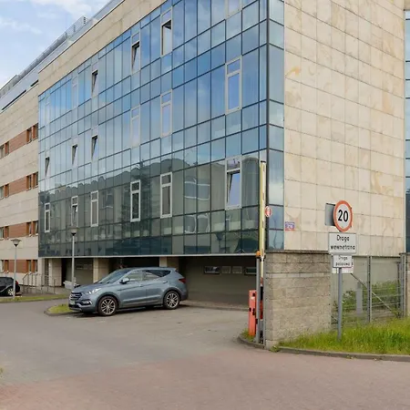 Jerozolimskie 216 With Parking By Renters Apartment