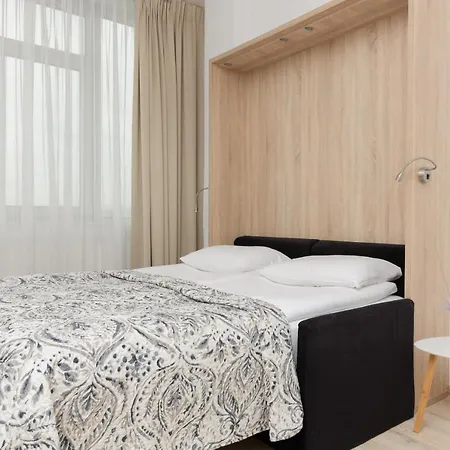Jerozolimskie 216 With Parking By Renters * Warsaw